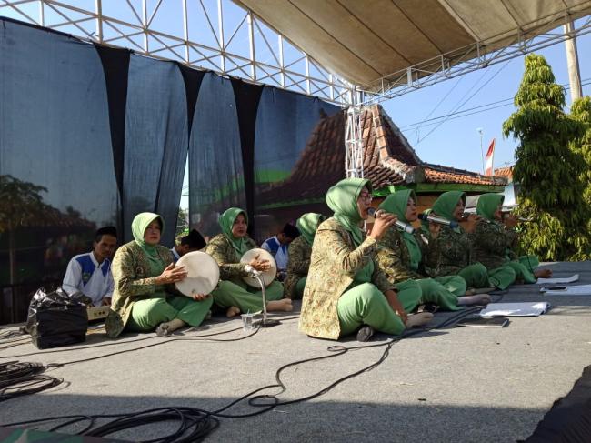 Musik Qosidah Sambut Kedatangan Wabup Tegal