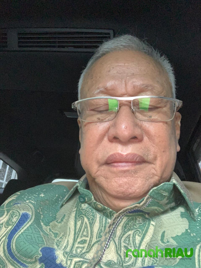 Rida K Liamsi Ancam Ambil kembali Saham dan Aset dari Riau Pos Group