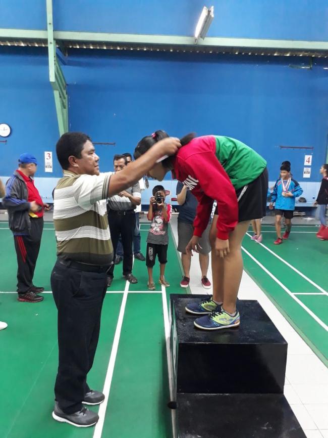 Sempat Bersaing ketat di Final, Akhirnya Ganda Putri Tenis meja Kuansing Mendulang Emas