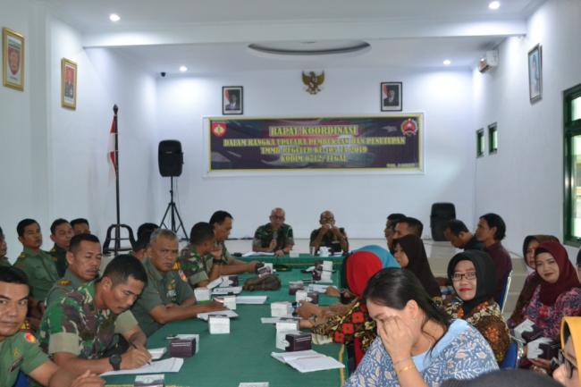 Stand Pasar Disiapkan Saat Kunjungan Tamu Usai Upacara TMMD