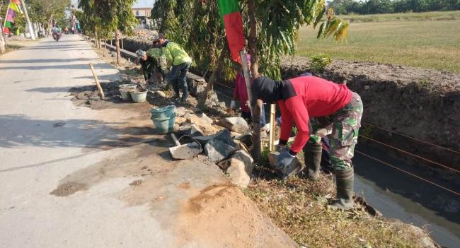 Berupaya Semua Karya "TMMD Kalikondang" Berkualitas