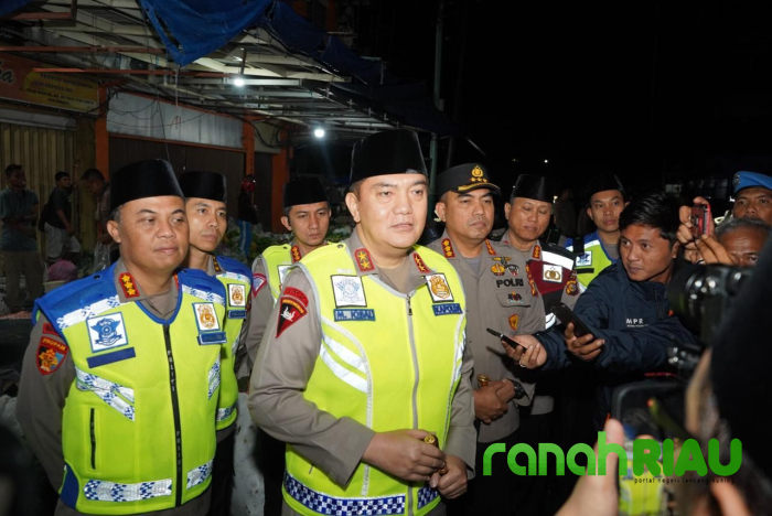 Pastikan iklim kondusif, Kapolda Riau turun langsung pimpin Patroli Sekala Besar