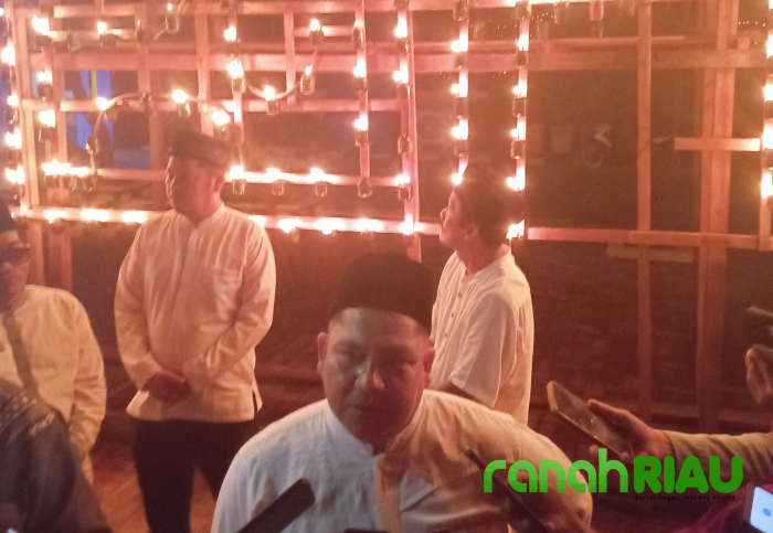 Memeriahkan Malam 7 Likur, PUPR Bengkalis Tampil Menara Lampu Colok Desain Jembatan