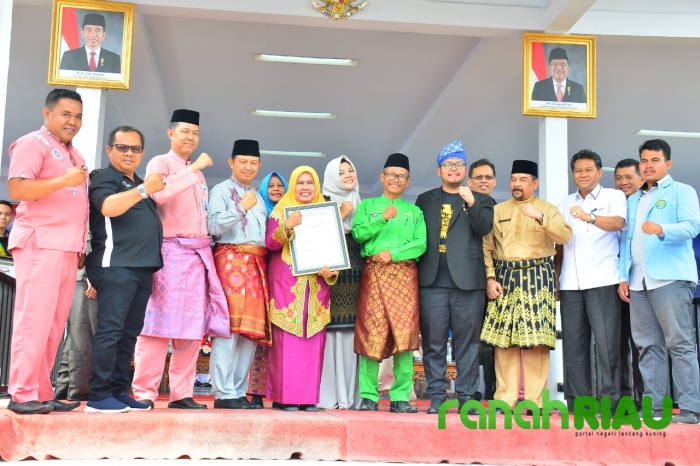 Kuliner khas Kampar "Lopek bugi" raih rekor MURI