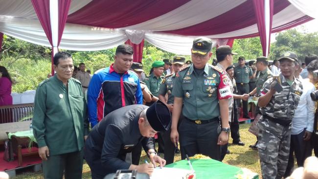 Penandatangan kerjasama Pelaksanaan TMMD Ke 104 