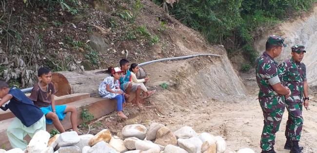 Berkah Dari TMMD, Jalan Desa Sepanjang 11,5 KM Sekarang Hampir Menjadi Bagus.