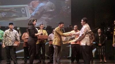 Raih Bawaslu Award, Panwas Pekanbaru Akan Lebih Profesional Di Pilgubri 2018