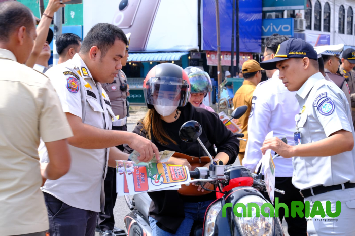 Tingkatkan Kesadaran masyarakat akan Pajak, Bapenda Inhil gelar Edukasi Langsung ke Lapangan 