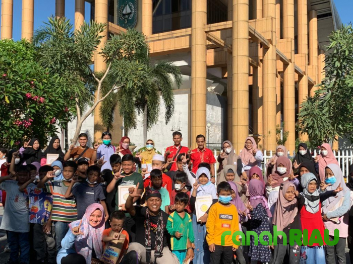 Keseruan bersama FTBM Riau di Car Free Day