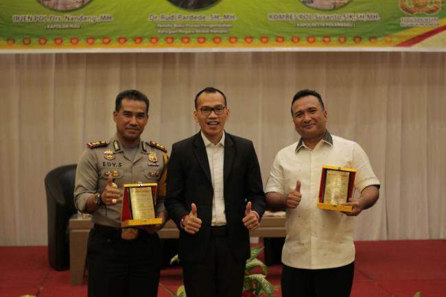 Dr Rudi Pardede SH MH Lounching Buku Kedua, Ini Judulnya...