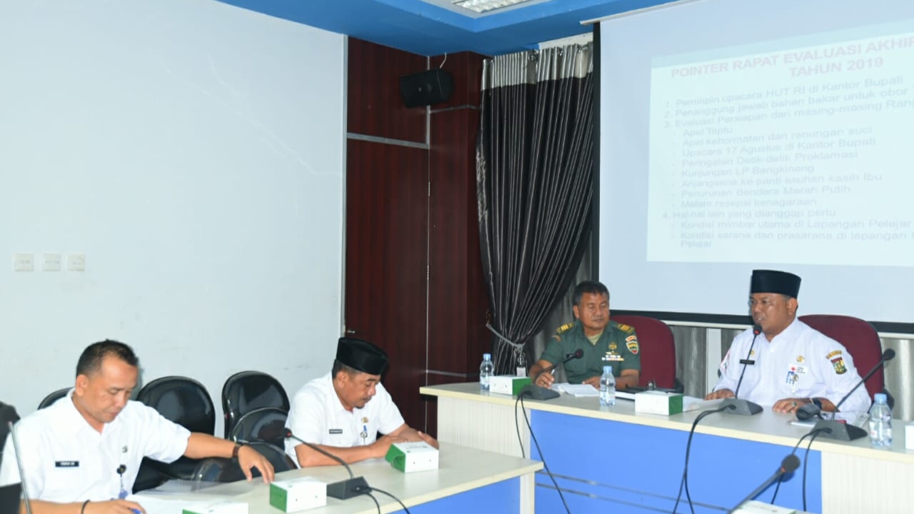 Plh Bupati Kampar Pimpin Rapat Persiapan Akhir HUT RI ke 74 tahun 2019
