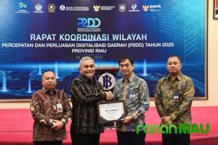 Dukung Digitalisasi Keuangan Daerah, Bank Indonesia berikan Award ke BRK Syariah