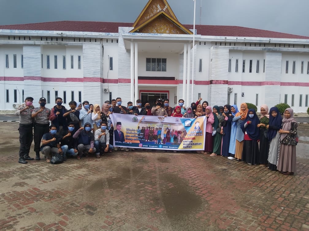 Cegah COVID-19, Gerakan Pembagian Seribu Masker Dari HPMR