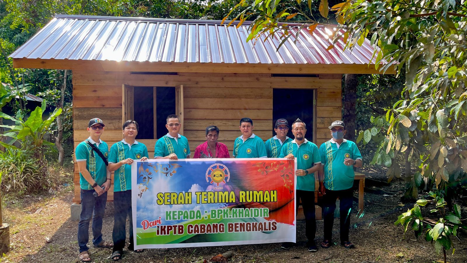 IKPTB Cabang Bengkalis Serah Terima Rumah Baru Kepada Warga Desa Senderak