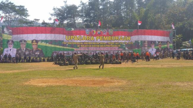 . Dandim Cek Tenda BKO TMMD Reg 105