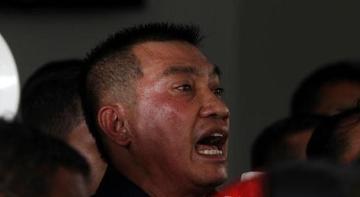 Suparman Akui Sedih Lihat Masyarakatnya Ramai