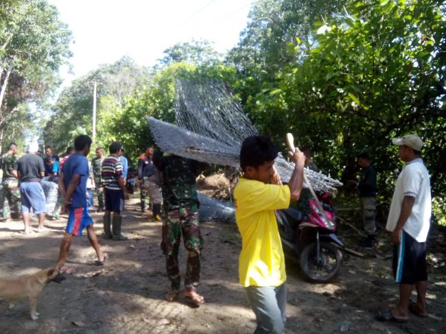  Bahu Membahu Di Desa Bakubakulu Ini Doa Warga Desa Untuk TMMD 104