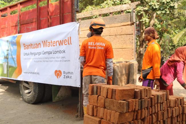  Rumah Zakat kirim 5 Truk Bantuan ke Lombok