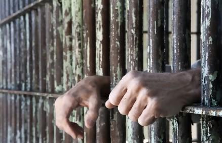 Polisi Pekanbaru Bekuk Buronan Rutan Sialang Bungkuk