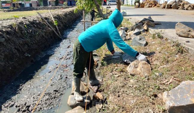 Wako Serahkan Adiwiyata 2018 Pada 3 Sekolah