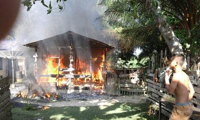 Akibat Korsleting Listrik, Satu Rumah Ludes Terbakar, Barang Tak Bisa Diselamatkan