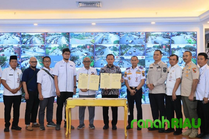 Tanpa APBD, Wako Agung Sediakan 1.000 Titik WiFi Gratis di Pekanbaru