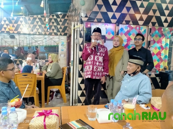 Penghujung Tahun 2020, Pembina YVB Inhil Berbagi Tali Asih ke Anak Yatim