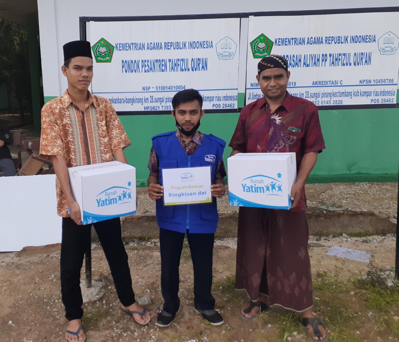 Bantuan Rumah Yatim untuk Ponpes Tahfizul Quran