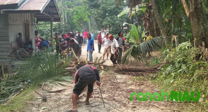 Jalan Luai Akan Segera di Aspal, Masyarakat : Terimakasih Pak Mursini