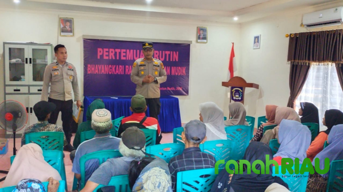 Polsek Kuantan Mudik Salurkan 50 Paket Bantuan Sembako ke Masyarakat Kurang Mampu