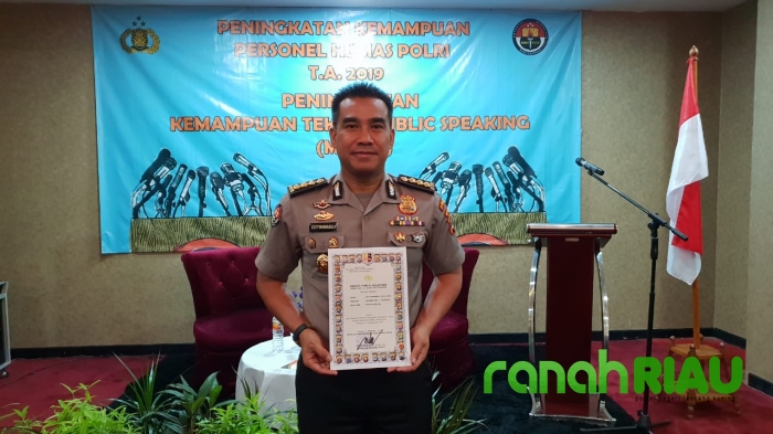 Kabid Humas Polda Banten Ikuti Pelatihan Public Speaking