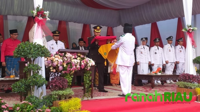 Kompol Arvin : Upacara Penurunan Bendera Di Mandau, Berjalan Lancar