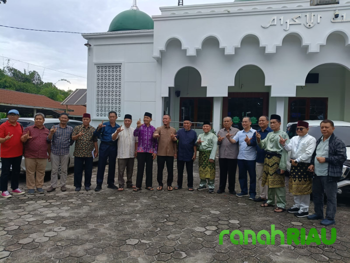 Diantar Tokoh Besar Riau, Prof Firdaus Resmi Melaju ke Bursa Calon Rektor Unri 2026-2030
