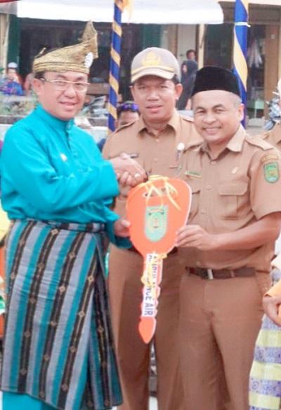 RSUD Tengku Sulung Kecamatan Reteh Mendapat Bantuan Ambuance Air