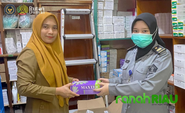Dinas Kesehatan Kota Dumai berikan Bantuan alat medis ke Rutan Kelas II Dumai