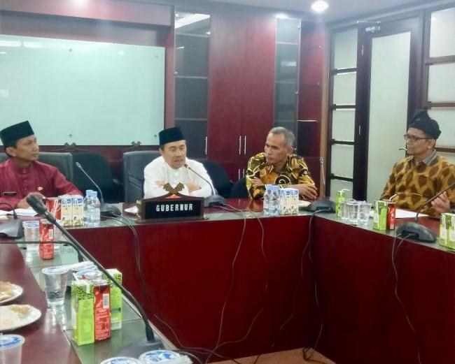 Silahturahim Pengurus PHRI Riau bersama Gubernur Riau
