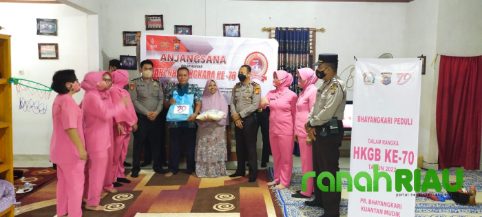 Kehadiran Polri Sangat Dirasakan Purnawirawan dan Warakawuri di Kuantan Mudik