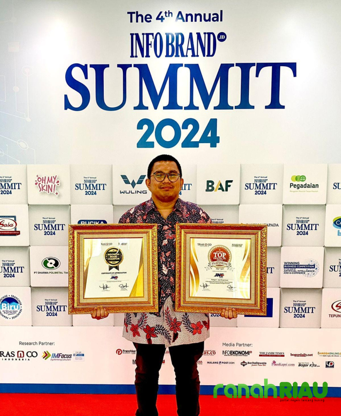 JNE Raih Dua Penghargaan di Ajang The 4th Annual Infobrand id Summit 2024