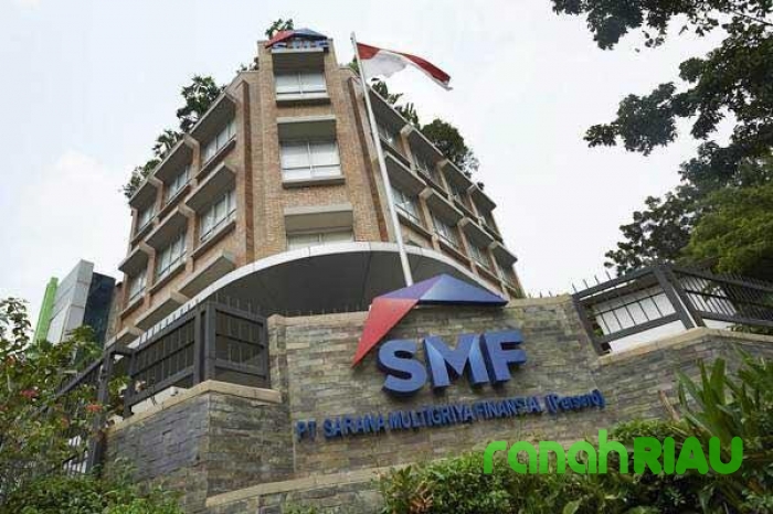 Penerbitan Obligasi dan Problematikanya pada PT. Sarana Multigriya Finansial 