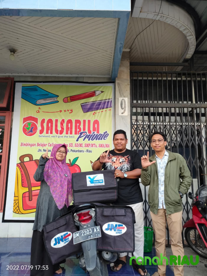 Tas Literasi sebagai bentuk Kepedulian terhadap Budaya Literasi di kalangan masyarakat