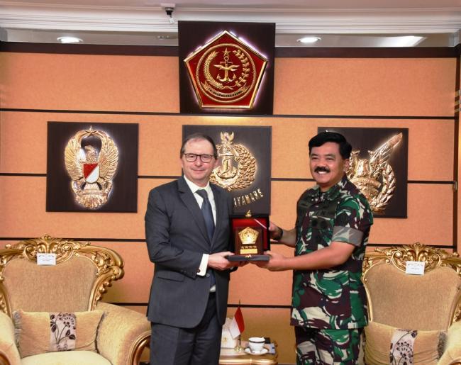Panglima TNI Menerima Kunjungan Kehormatan Dubes Perancis