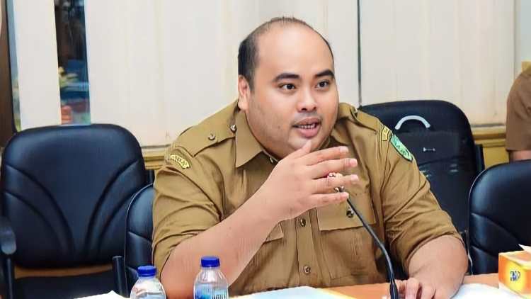 Dinas PUPR Bengkalis Perbaiki Sejumlah Ruas Jalan Rusak dan Tuntaskan Renovasi Mess Pemda