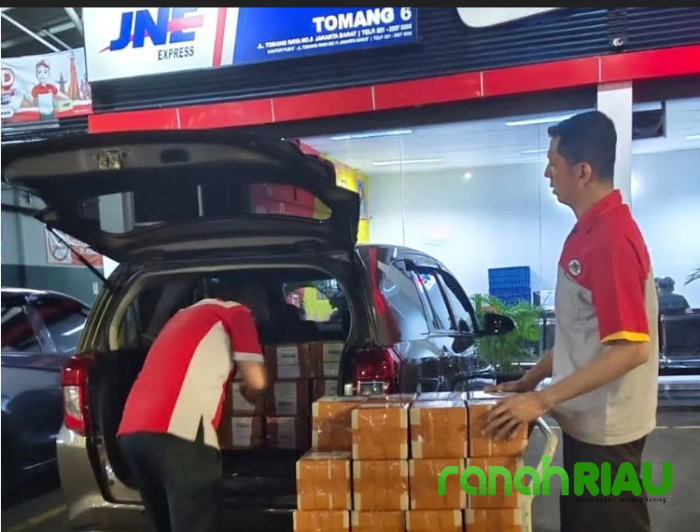 JNE Distribusikan 10 Ribu Kitab Iqra Gratis ke 51 Titik Lokasi