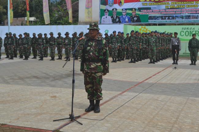  Kelancaran Upacara Penutupan TMMD Ke 104 Kodim 0824/Jember , Gladi 2 Kali
