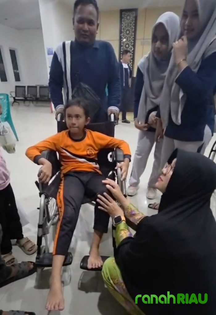 Bupati Siak Pastikan Kondisi Korban Tangsi Belanda Membaik, Tinggal 1 Anak Dirawat di Pekanbaru