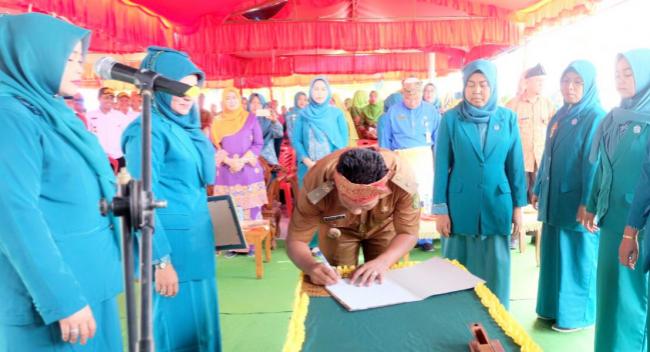 Pelantikan 6 Ketua TP PKK Desa Kecamatan Keritang Disaksikan Hj Zulaikhah Wardan