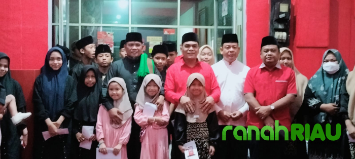 Menangkan Pileg 2024, DPD PDI-P Provinsi Riau gelar Buka puasa Bersama dan Santunan anak Yatim