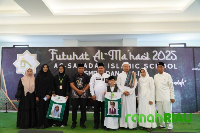 Beri Kemudahan Layanan Perbankan, BRK Syariah luncurkan Kartu Digital Santri 