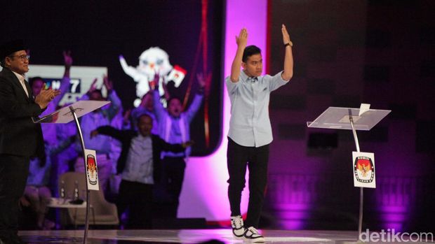 KPU akan Evaluasi Aksi Gibran Bakar semangat para Pendukung di sesi Debat 