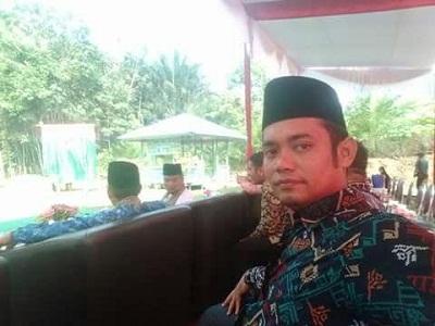 Azrori Analke Apas, Tokoh Muda Kuansing ini Turut Hadir Peletakan Batu Pertama